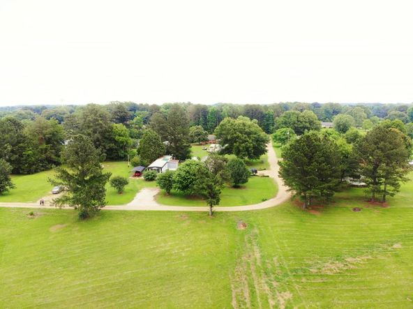 3860 New Hope Rd, Columbus, MS 39702